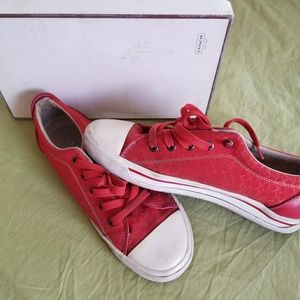 Coach-Bobbi Mini Logo